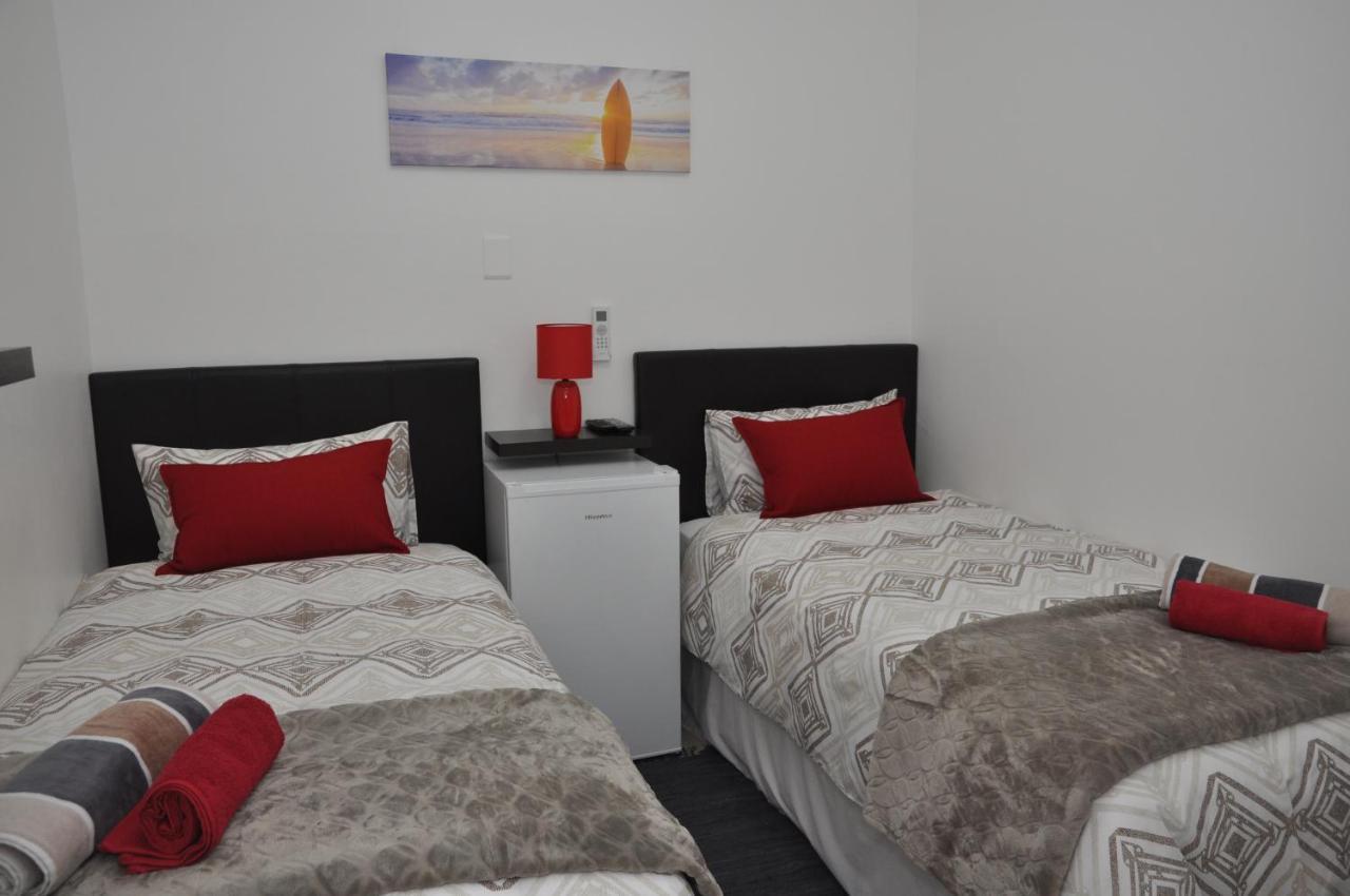 Surrey B&B เคปทาวน์ ภายนอก รูปภาพ